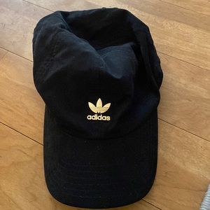 Adidas black hat